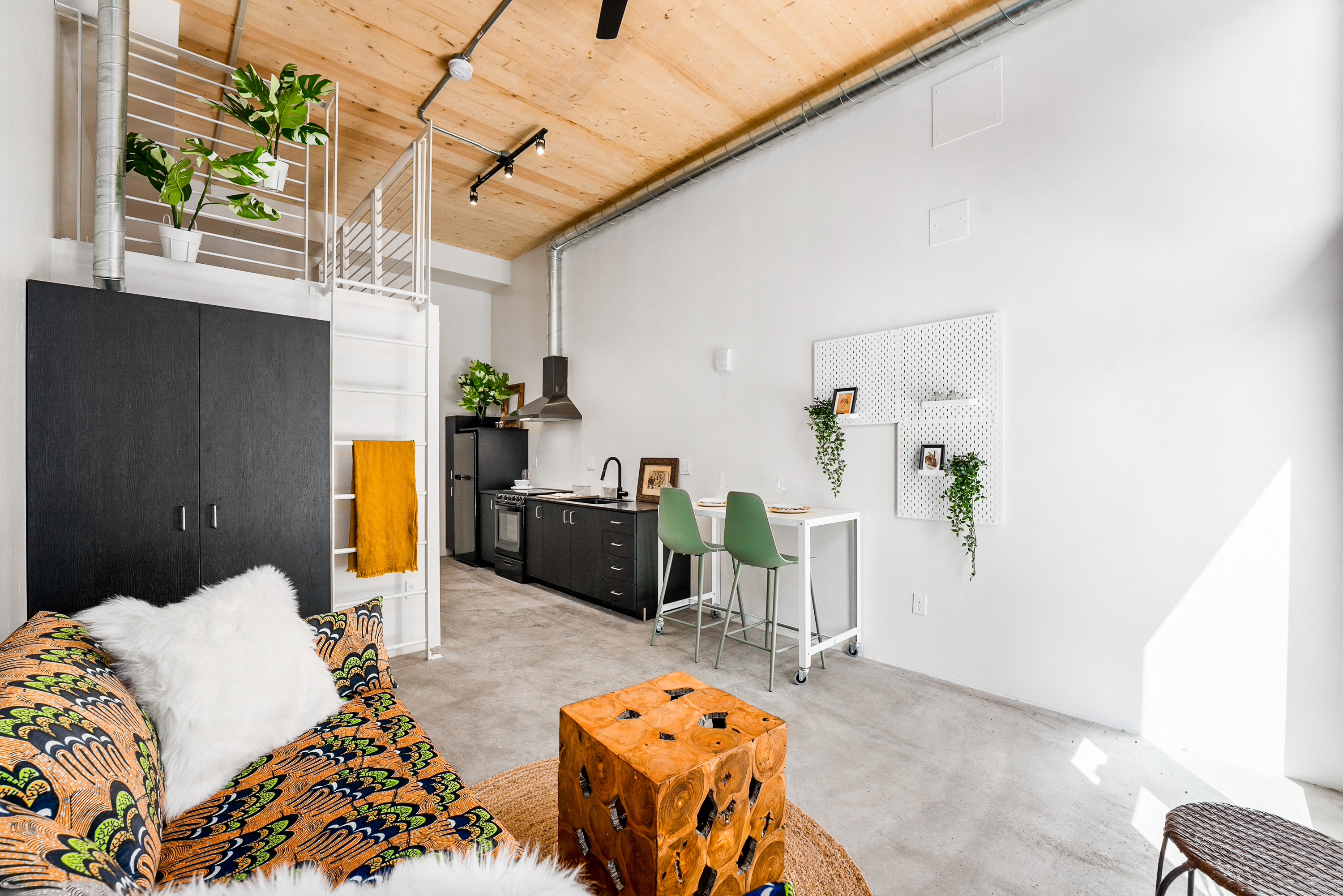 Kind West is a similar property to 850 on the Avenue located in West Sacramento